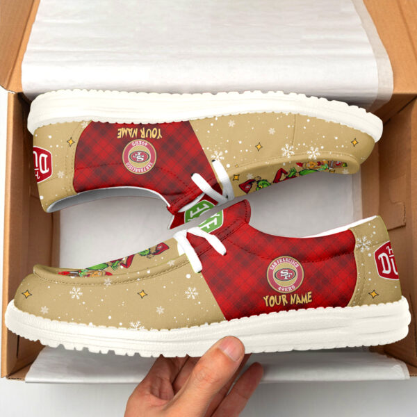 Tubopro San Francisco 49ers And Grinch Personalized Hey Dude Shoes For Men And Women - Image 2