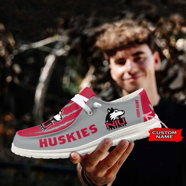 Tubopro Northern Illinois Huskies Hey Dude Shoes For Men And Women - Image 3