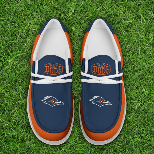 Tubopro UTSA Roadrunners Personalized Hey Dude Shoes For Men And Women - Image 4